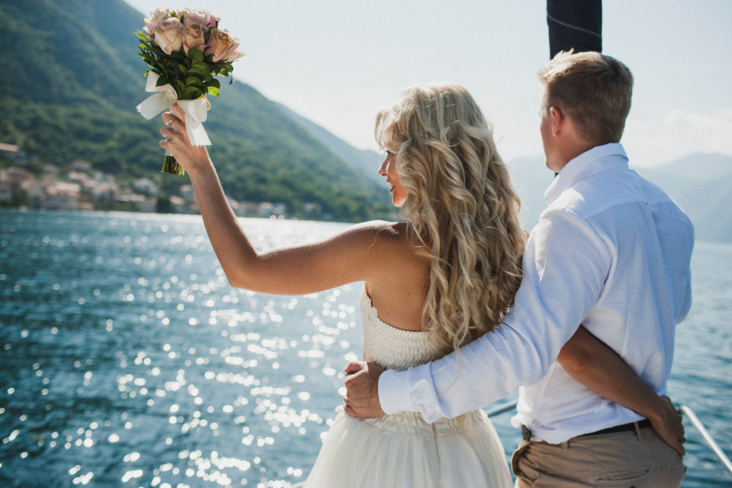 Wedding packages simple weddings yacht wedding boat wedding getting married wedding venues wedding planners wedding gold coast wedding Brisbane wedding Whitsundays honeymoon yacht honeymoon